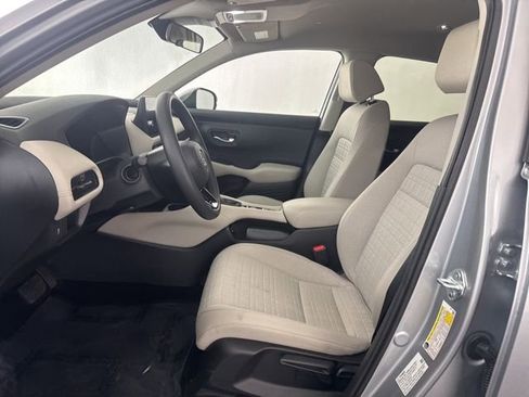 Certified 2026 Honda HR-V LX image 27