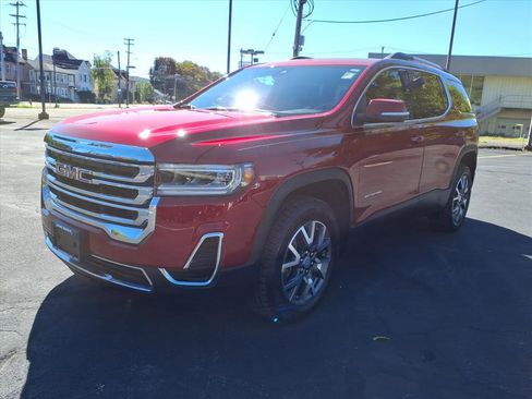 Used 2023 GMC Acadia SLE w/ Driver Convenience Package image 7