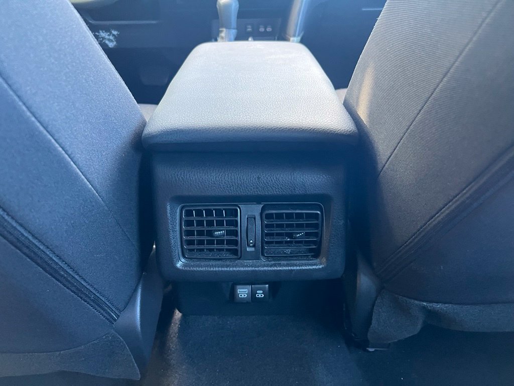 Used 2025 Toyota Camry LE FWD image 37