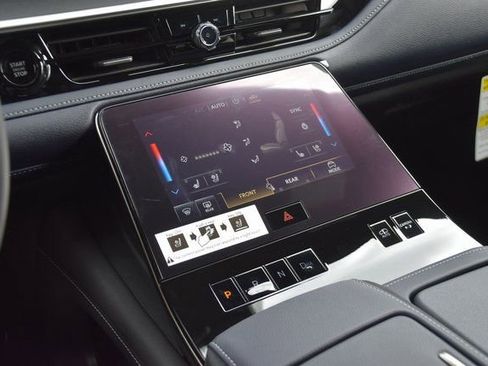 New 2026 INFINITI QX80 4WD w/ Sport Exterior Package image 34