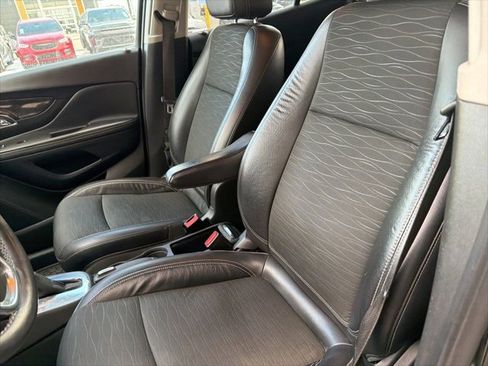 Used 2016 Buick Encore FWD image 7