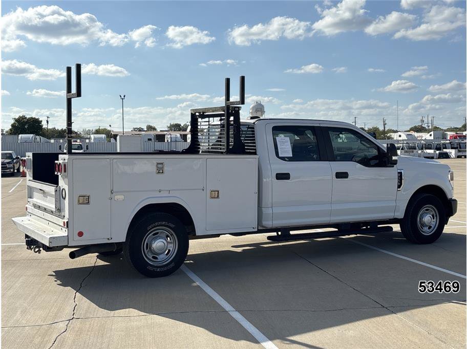 Used 2020 Ford F350 XL w/ Power Equipment Group RWD image 2