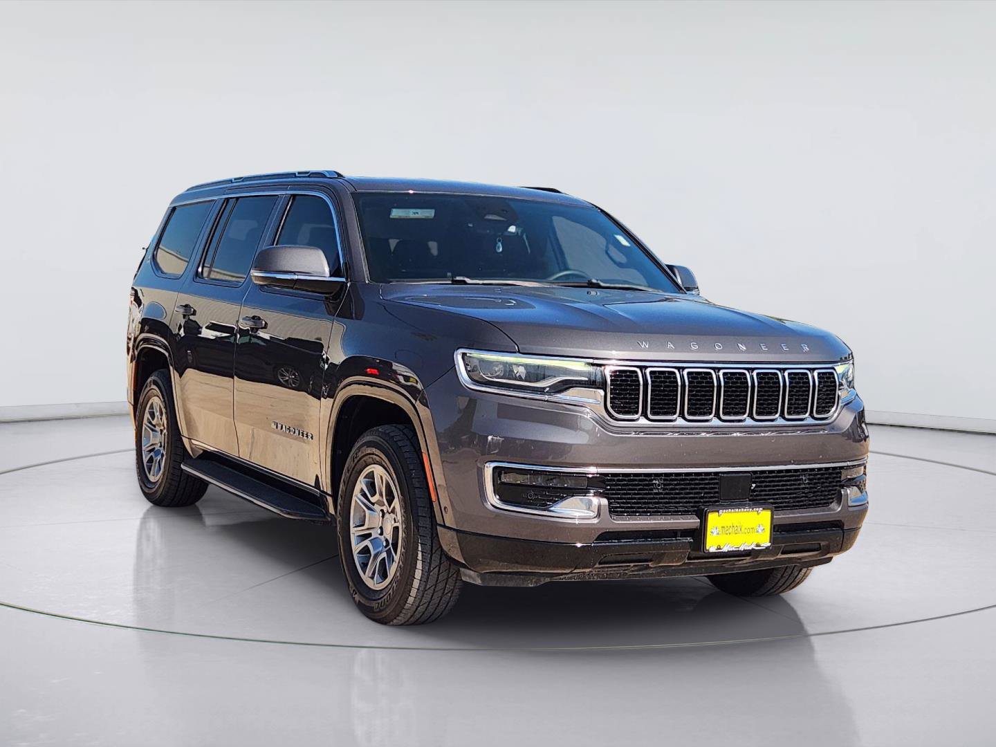 Used 2022 Jeep Wagoneer Series I RWD image 3