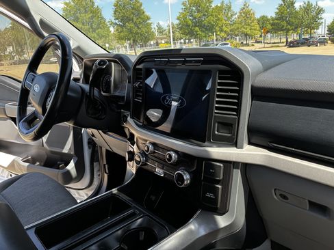 Used 2021 Ford F150 XLT w/ Equipment Group 302A High RWD image 18