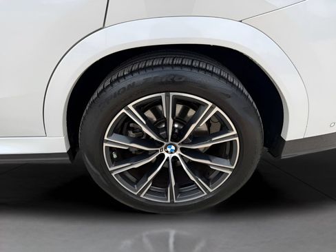 Used 2023 BMW X6 xDrive40i w/ Executive Package AWD/4WD image 47