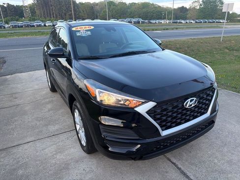 Used 2020 Hyundai Tucson SE image 5