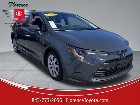 Used 2023 Toyota Corolla LE image 1