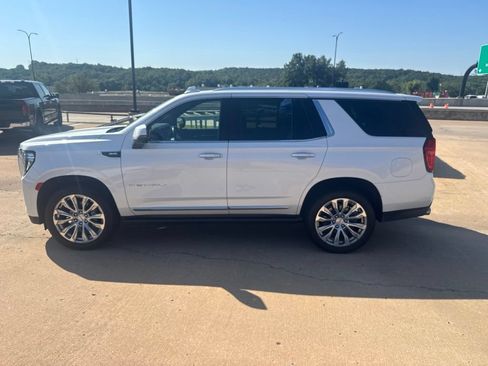 Used 2022 GMC Yukon Denali AWD/4WD image 15