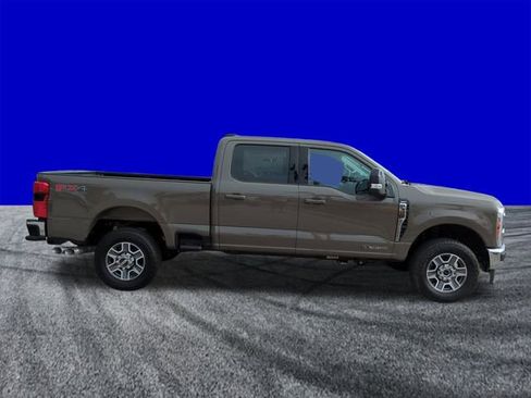 New 2026 Ford F350 Lariat w/ FX4 Off-Road Package AWD/4WD image 3