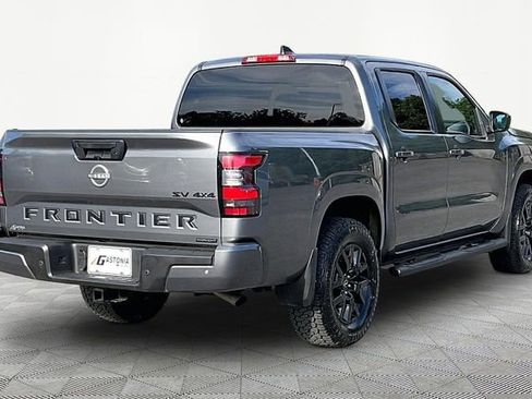 Used 2023 Nissan Frontier SV w/ Midnight Edition Package AWD/4WD image 5