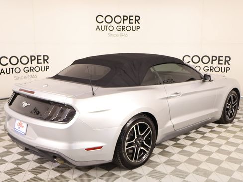 Used 2019 Ford Mustang Premium image 19