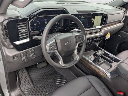 New 2026 Chevrolet Silverado 1500 LT Trail Boss w/ LT Trail Boss Premium Package AWD/4WD image 3