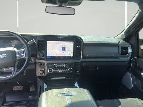 Used 2025 Ford F250 Platinum AWD/4WD image 16
