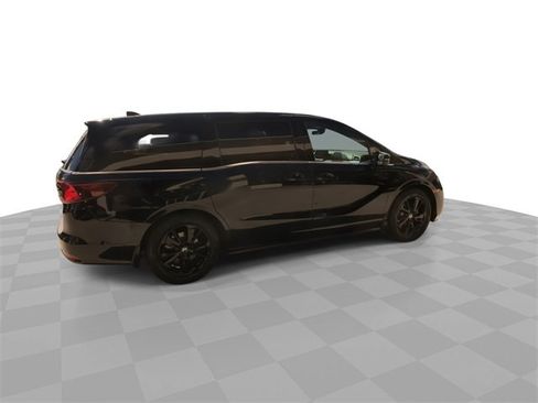 Used 2023 Honda Odyssey Sport image 14