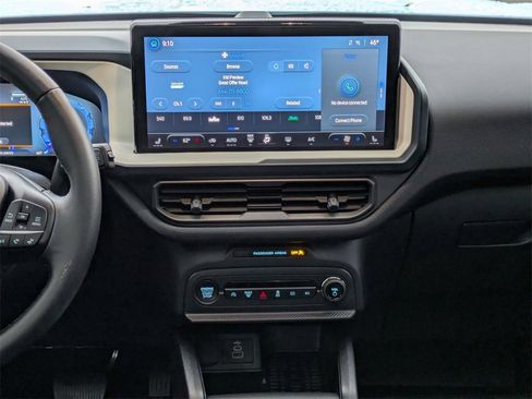 Used 2025 Ford Bronco Sport Heritage w/ Convenience Package image 13