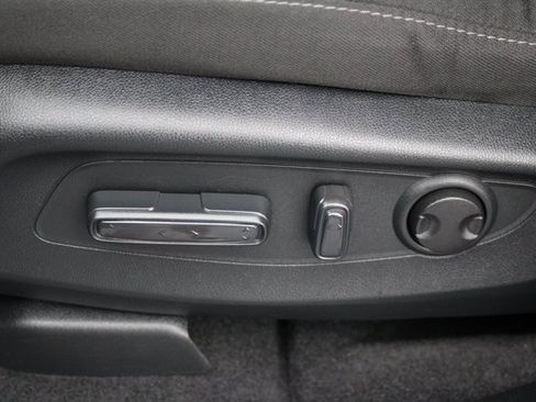 Used 2024 Honda CR-V EX image 7