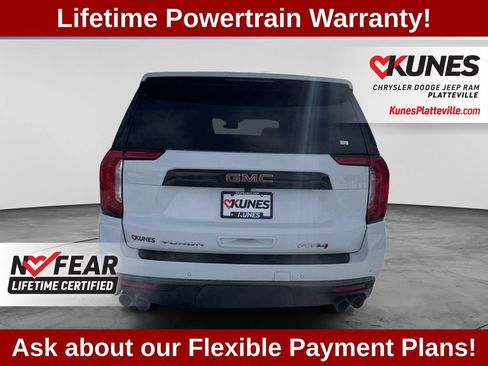 Used 2024 GMC Yukon AT4 AWD/4WD image 13