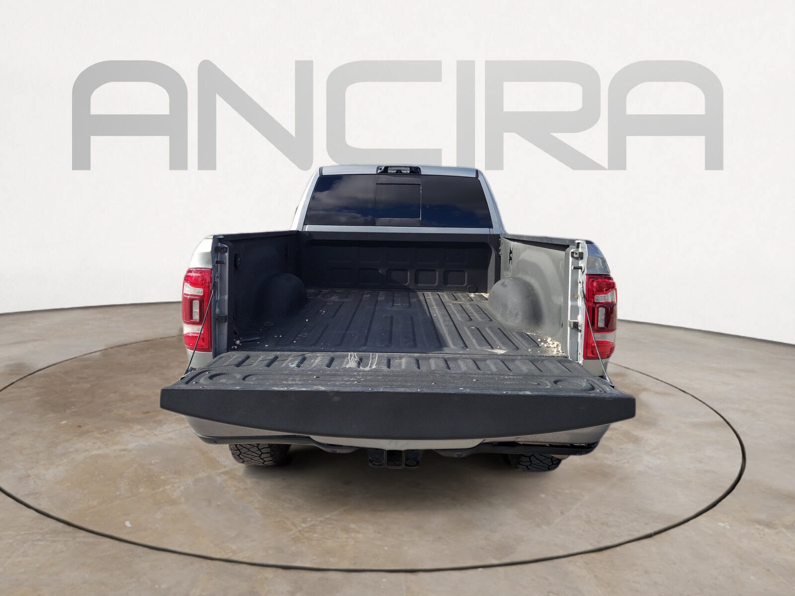 Used 2023 RAM 2500 Laramie AWD/4WD image 12