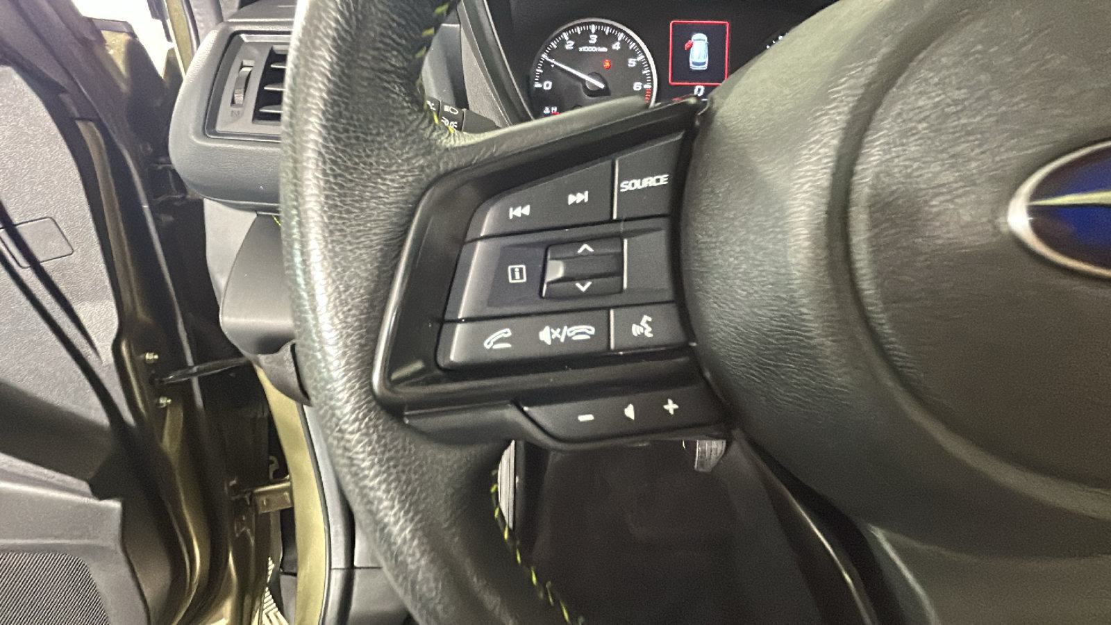 Used 2024 Subaru Ascent Onyx Edition AWD/4WD image 18