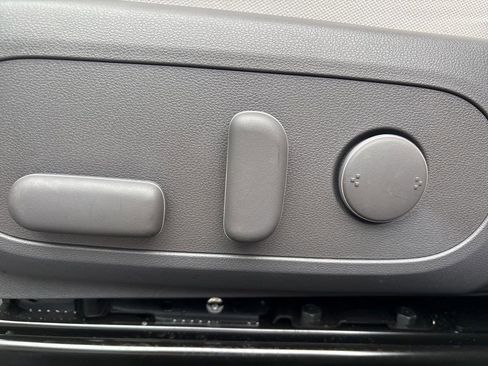 Certified 2025 Hyundai Kona SEL AWD/4WD image 24