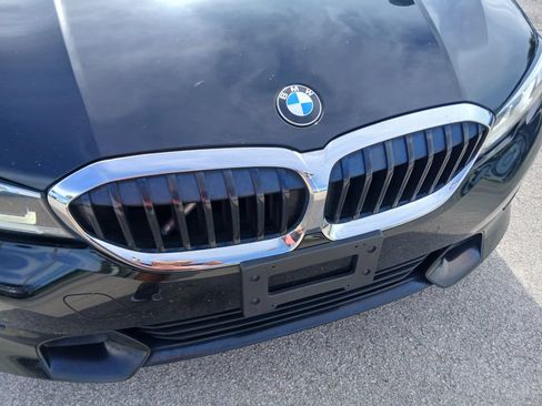 Used 2019 BMW 330i xDrive Sedan w/ Premium Package AWD/4WD image 22