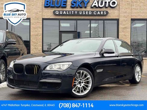 Used 2013 BMW 750Li xDrive w/ Executive Pkg image 1