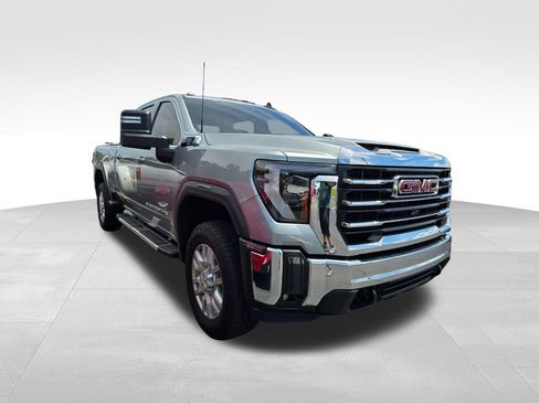 Used 2024 GMC Sierra 2500 SLE w/ SLE Value Package; AWD/4WD image 5