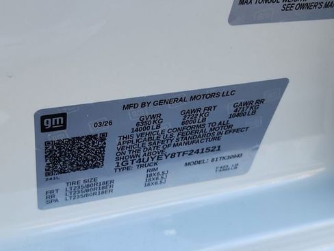 New 2026 GMC Sierra 3500 Denali Ultimate w/ LPO, Black Badging Package AWD/4WD image 18