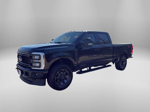 Used 2024 Ford F250 Lariat w/ Lariat Ultimate Package AWD/4WD image 4