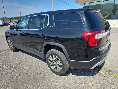 Used 2023 GMC Acadia SLE AWD/4WD image 6