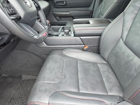 Used 2022 Toyota Tundra TRD Pro AWD/4WD image 9