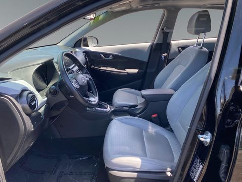 Used 2018 Hyundai Kona Limited FWD image 9