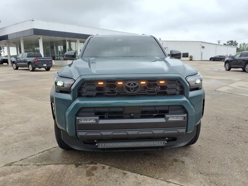 Used 2026 Toyota 4Runner TRD Off-Road Premium AWD/4WD image 2