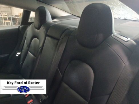 Used 2021 Tesla Model 3 Standard Range Plus image 16