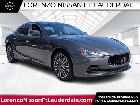 Used 2016 Maserati Ghibli Base image 1