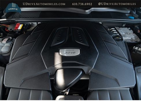 Used 2022 Porsche Cayenne AWD/4WD image 51