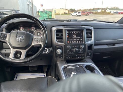 Used 2017 RAM 1500 Limited image 10