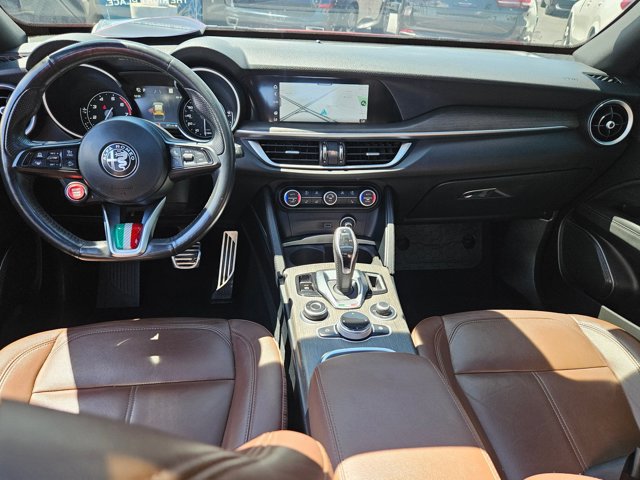 Used 2022 Alfa Romeo Stelvio Ti w/ Active Assist Plus Package AWD/4WD image 16