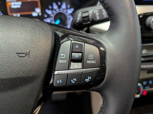 Used 2022 Ford Escape SE w/ Convenience Package image 17