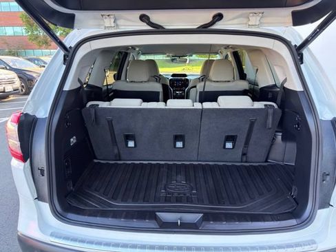 Used 2022 Subaru Ascent Premium w/ Convenience Package AWD/4WD image 25