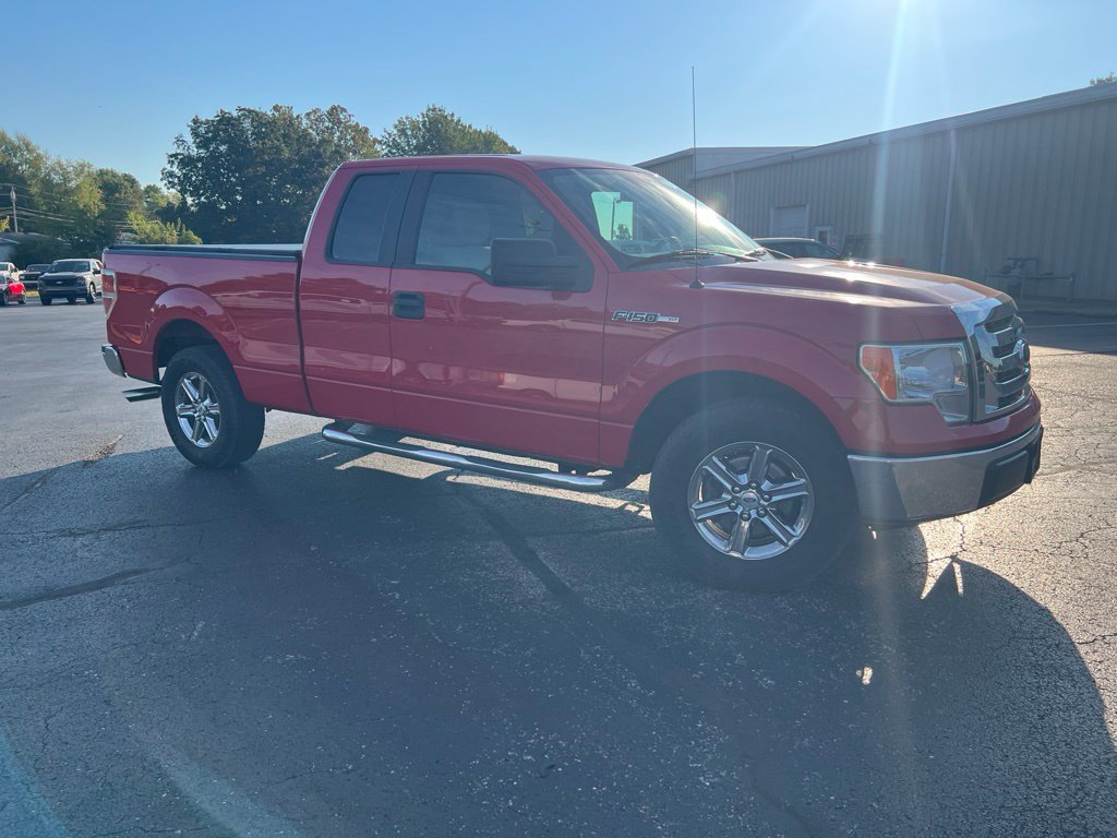 Used 2010 Ford F150 XLT RWD image 2
