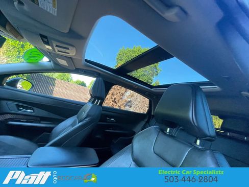 Used 2024 Nissan Ariya FWD image 34