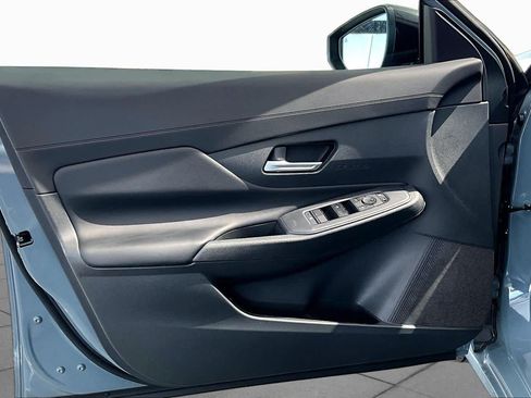 New 2026 Nissan Sentra SV w/ SV Convenience Package FWD image 10