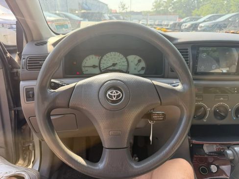 Used 2003 Toyota Corolla LE FWD image 14