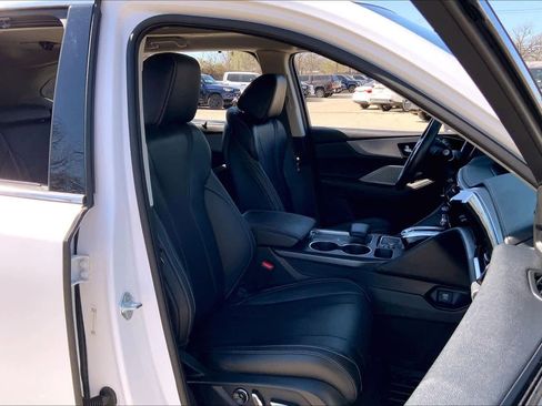 Used 2023 Acura MDX SH-AWD w/ Technology Package image 9