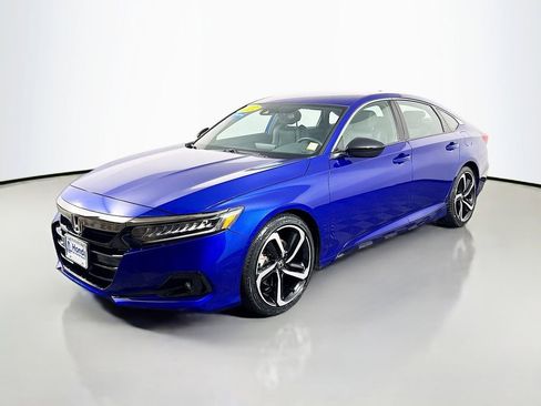 Certified 2022 Honda Accord Sport image 3
