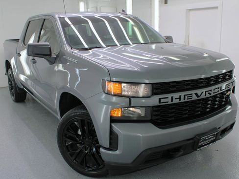 Used 2020 Chevrolet Silverado 1500 Custom w/ Custom Value Package image 28