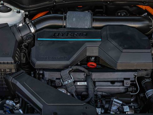 Certified 2023 Kia Sportage X-Line image 28