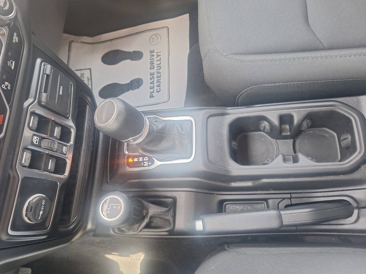 Used 2023 Jeep Gladiator Sport AWD/4WD image 21