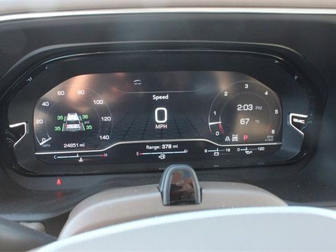 Used 2024 GMC Yukon XL Denali w/ Denali Reserve Package image 28